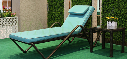 Premium Golden Rattan Sun Lounge Chair